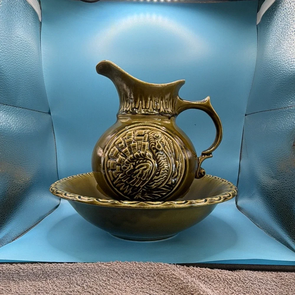 Vintage McCoy Green Glossy Ceramic Pottery Pitcher w/ Matching Bowl Set, USA '68